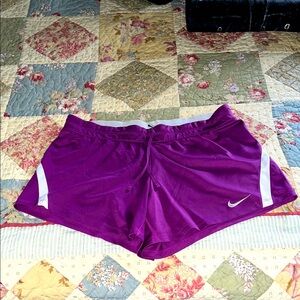 Nike Women's Athletic Shorts in Purple and White size large